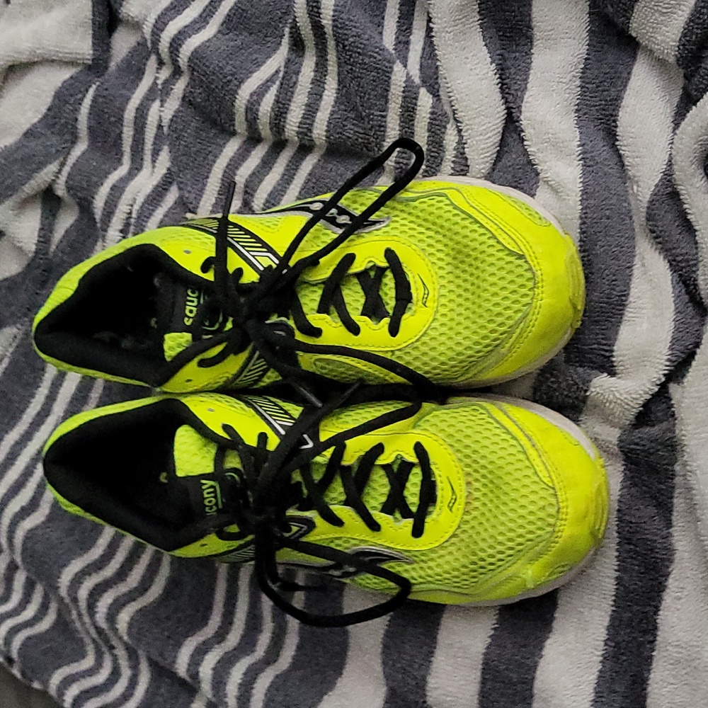 Boys Saucony Neon Green